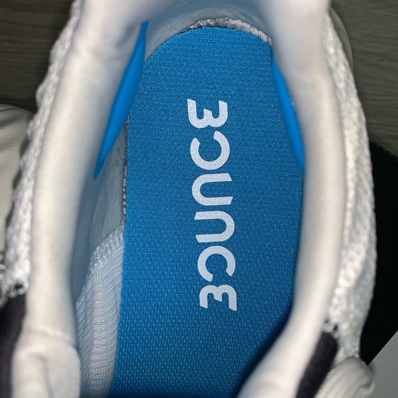 Adidas - Picture 3 of 3